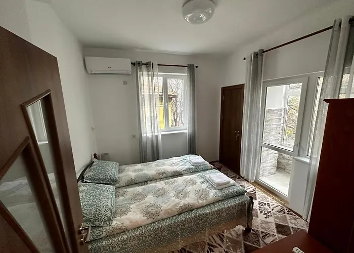 Lägenhet опера. стил и комфорт. идеален център. Varna